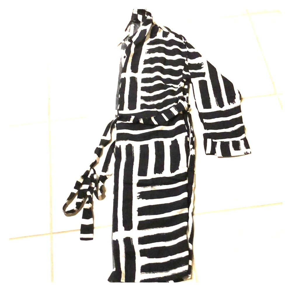 Button up dress NWT